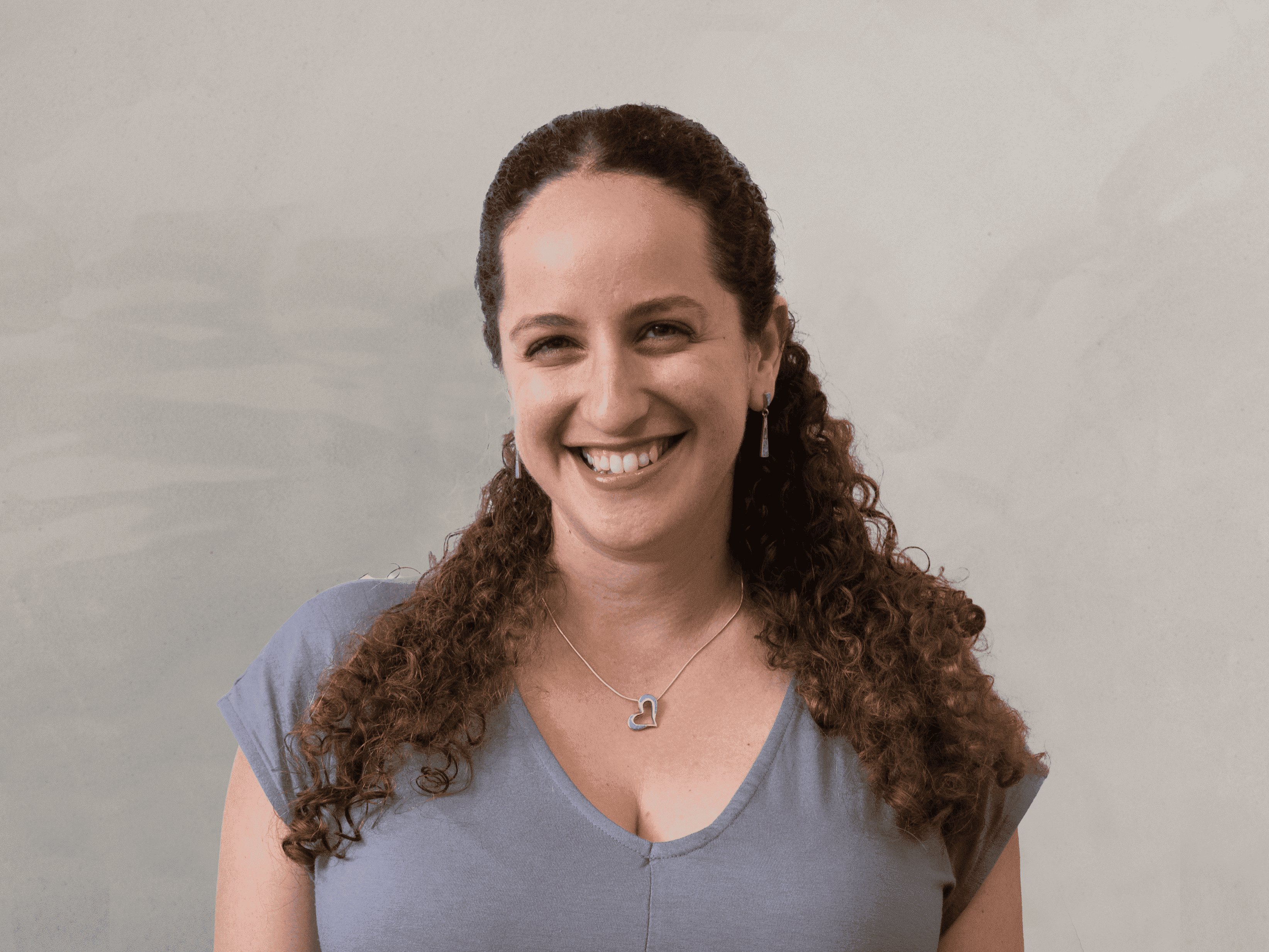 דניאלה, ראש צוות שיווק ותחום בתי ספר ומחוננים